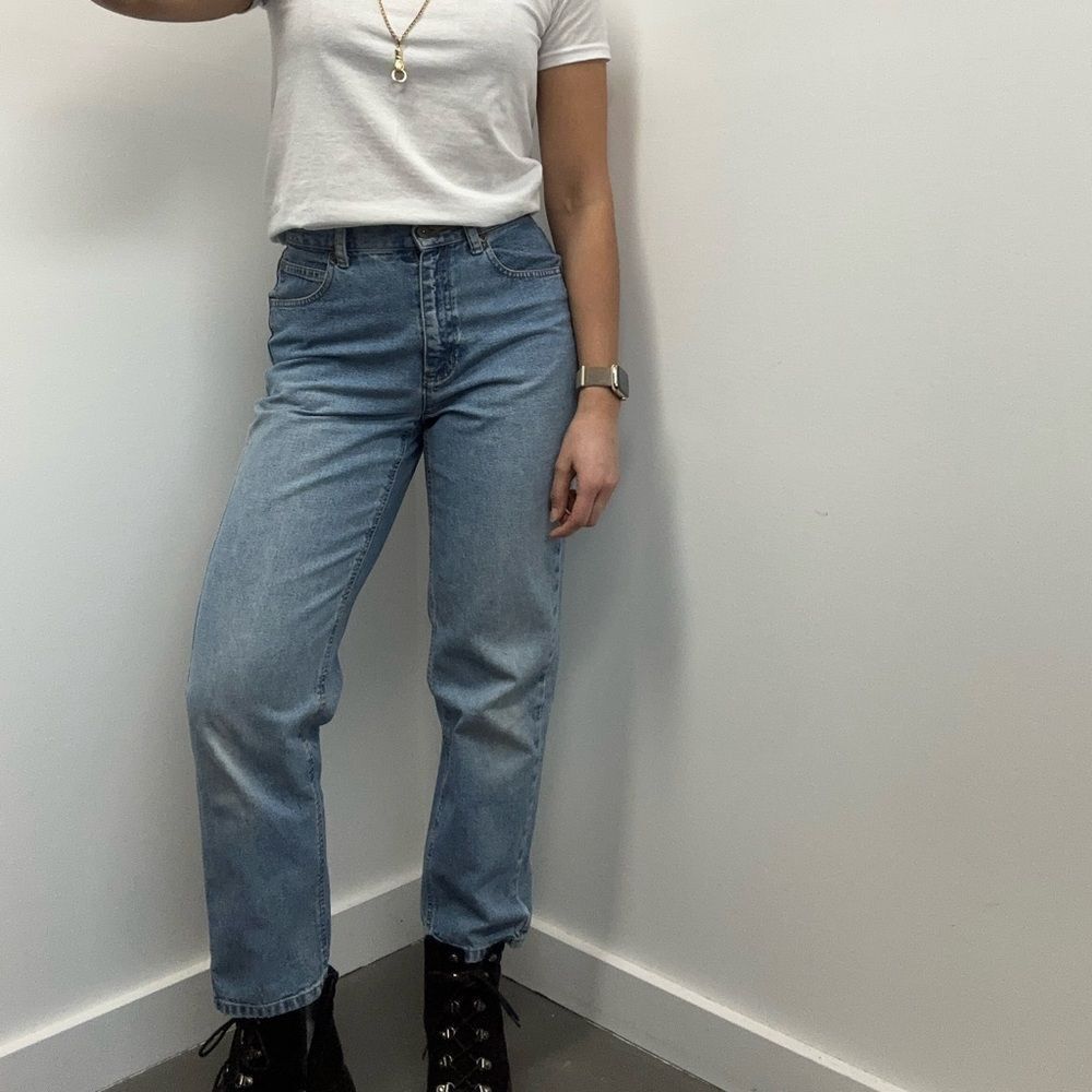 Vintage 90's Light Wash Denim Liz Claiborne Straight Leg Jeans High Rise Size 27